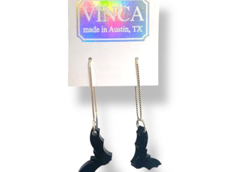 Bats All, Folks! Ear threaders Online now